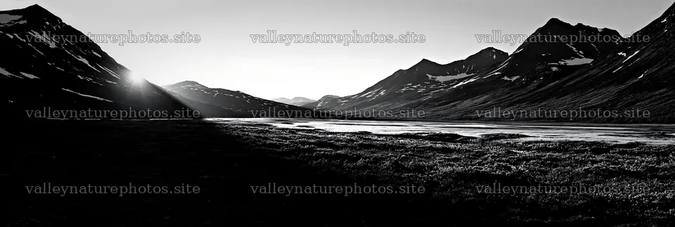Jotunheimen valley meadow with sunbeams – nature photography 13690x4602